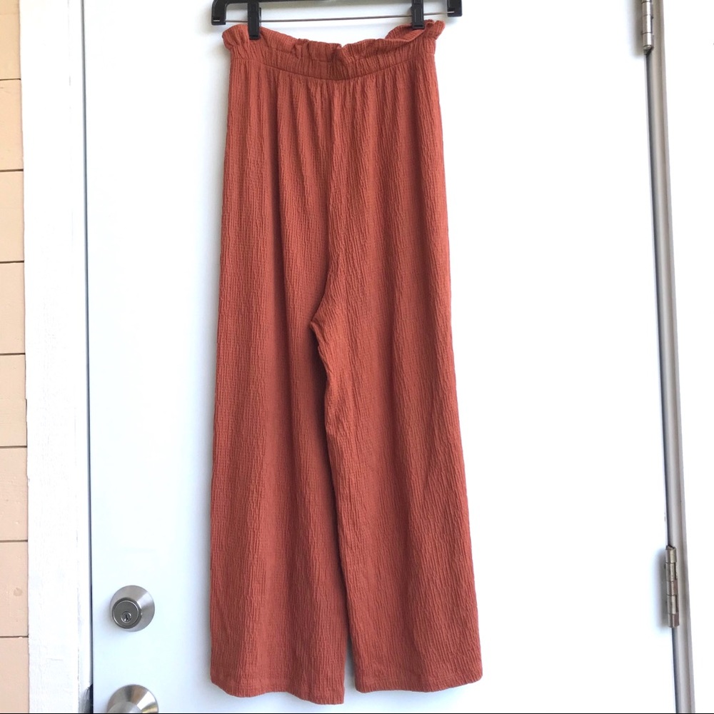 Cropped Gauzy Paperbag Wide Leg Hi Rise Pants - Picture 5 of 11